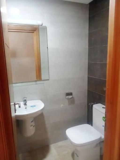 Appartement Tres Lumineux Et Tres Propre Spacieux Agadir 0*,